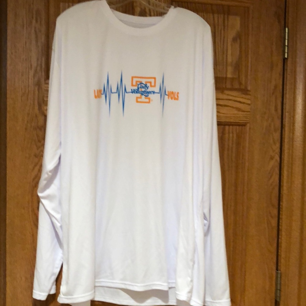LadyVols White heart beat long sleeve T-shirt